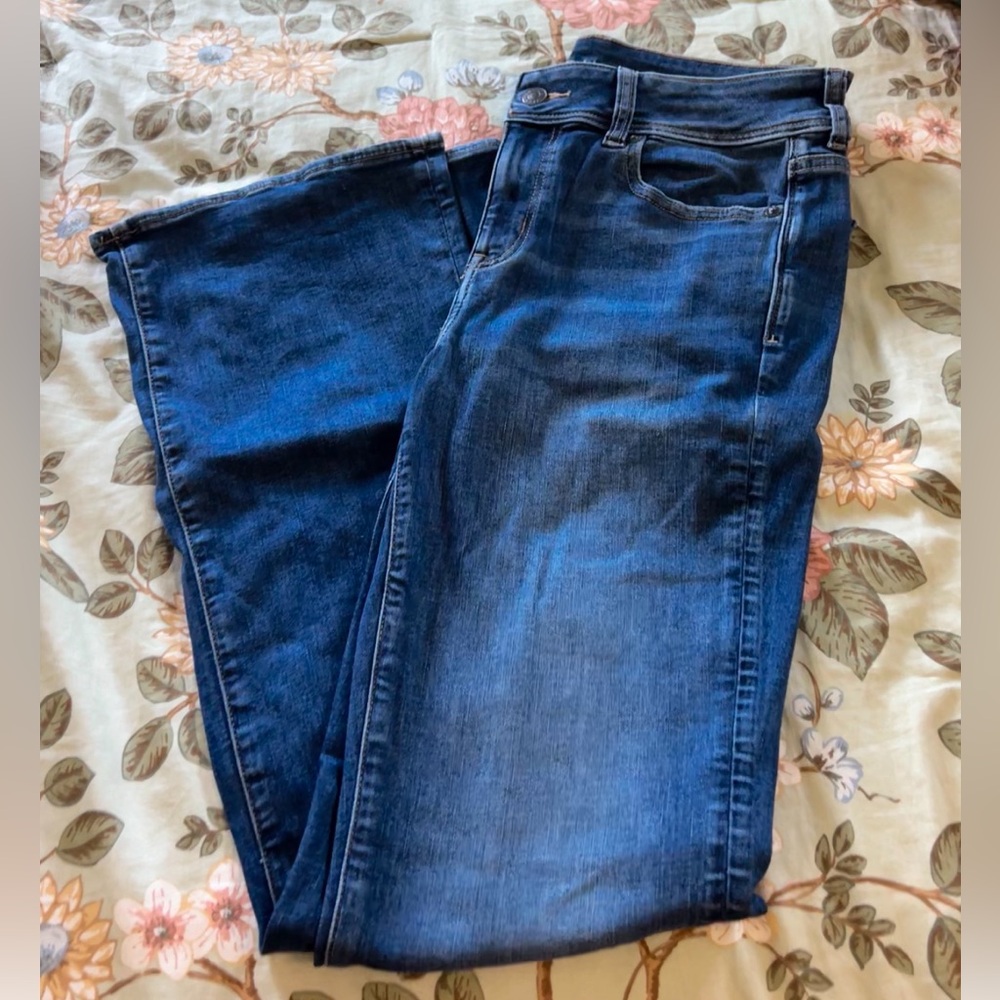 AE Kick boot Jeans